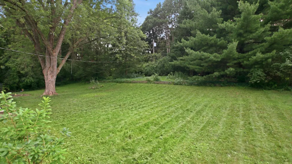 2322 16th Street Eau Claire, WI 54703