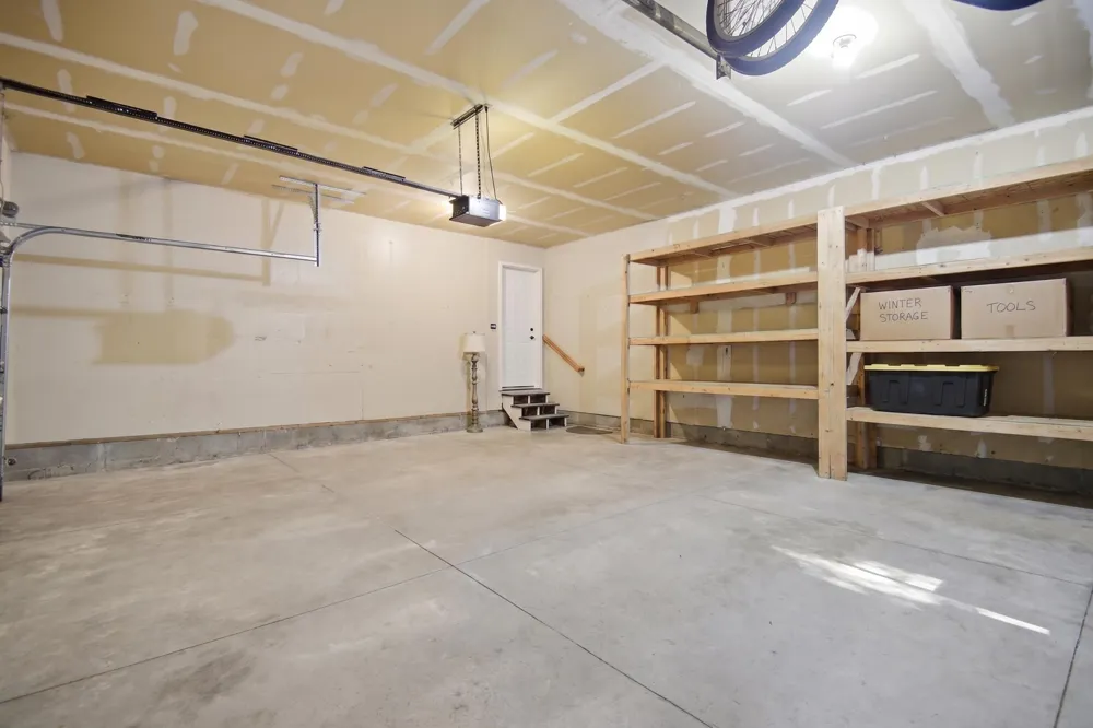 1688 Wedgewood Drive NE Owatonna, MN 55060