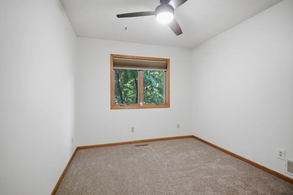 1688 Wedgewood Drive NE Owatonna, MN 55060