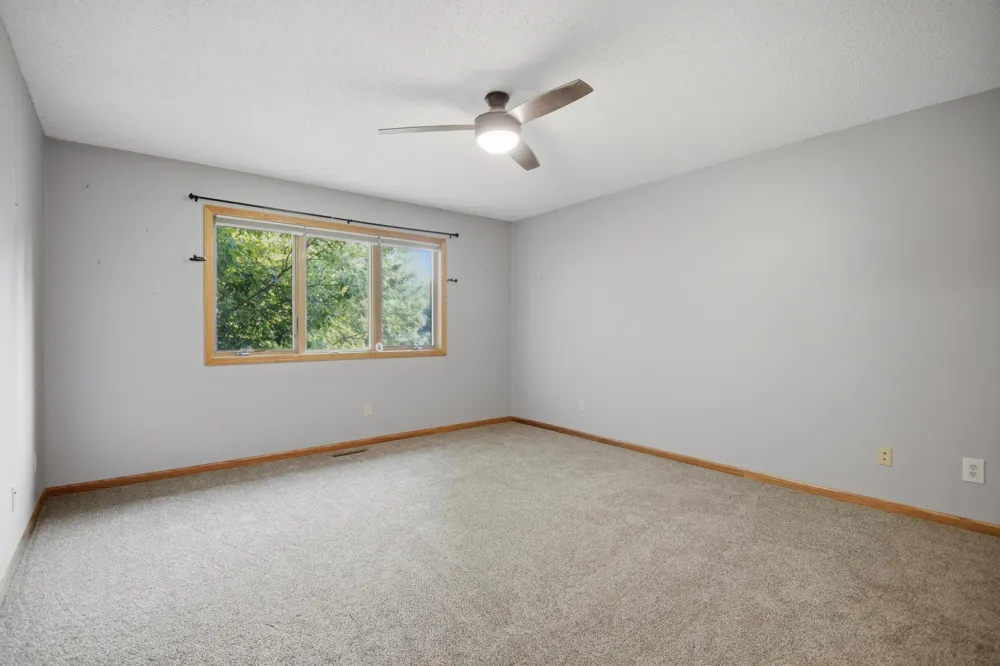 1688 Wedgewood Drive NE Owatonna, MN 55060