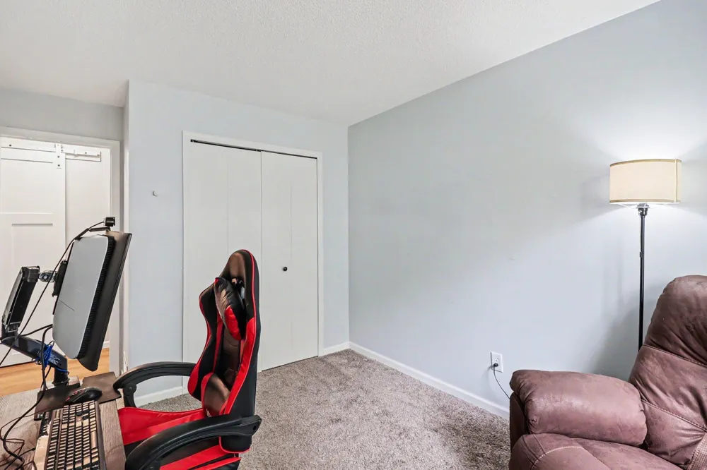 2227 Pinehurst Street Stillwater, MN 55082