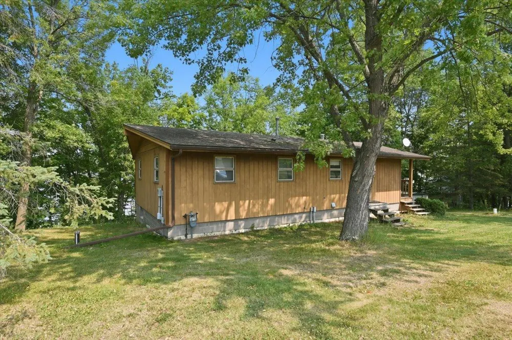 90520 Island Loop Sturgeon Lake, MN 55783