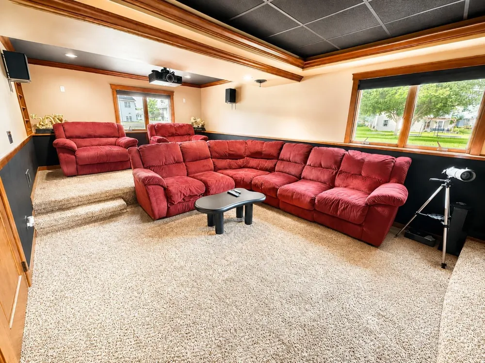 109 French Court Roberts, WI 54023