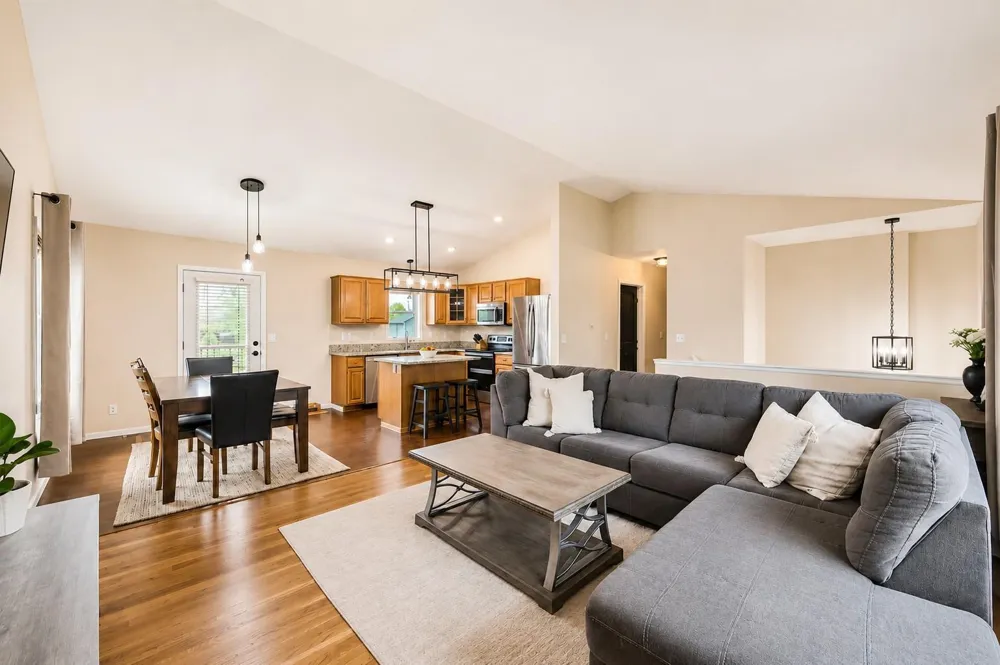 109 French Court Roberts, WI 54023