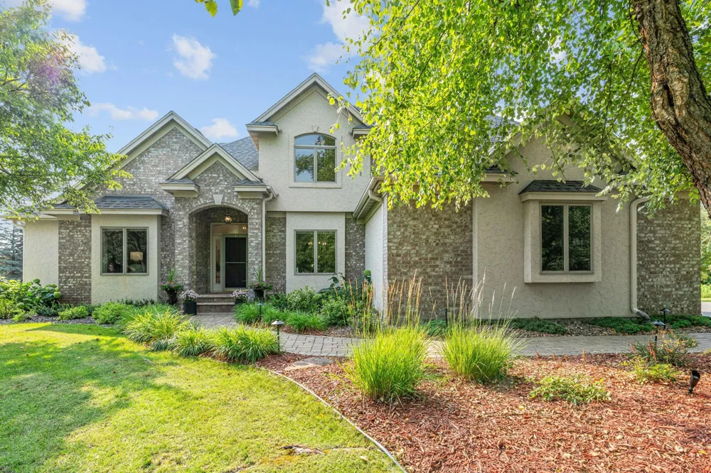 4700 McDonald Dr Place Stillwater, MN 55082