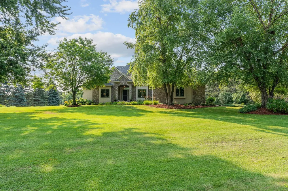 4700 McDonald Dr Place Stillwater, MN 55082