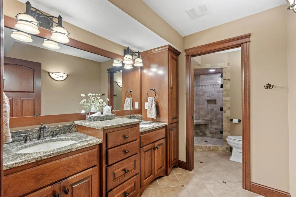 4700 McDonald Dr Place Stillwater, MN 55082