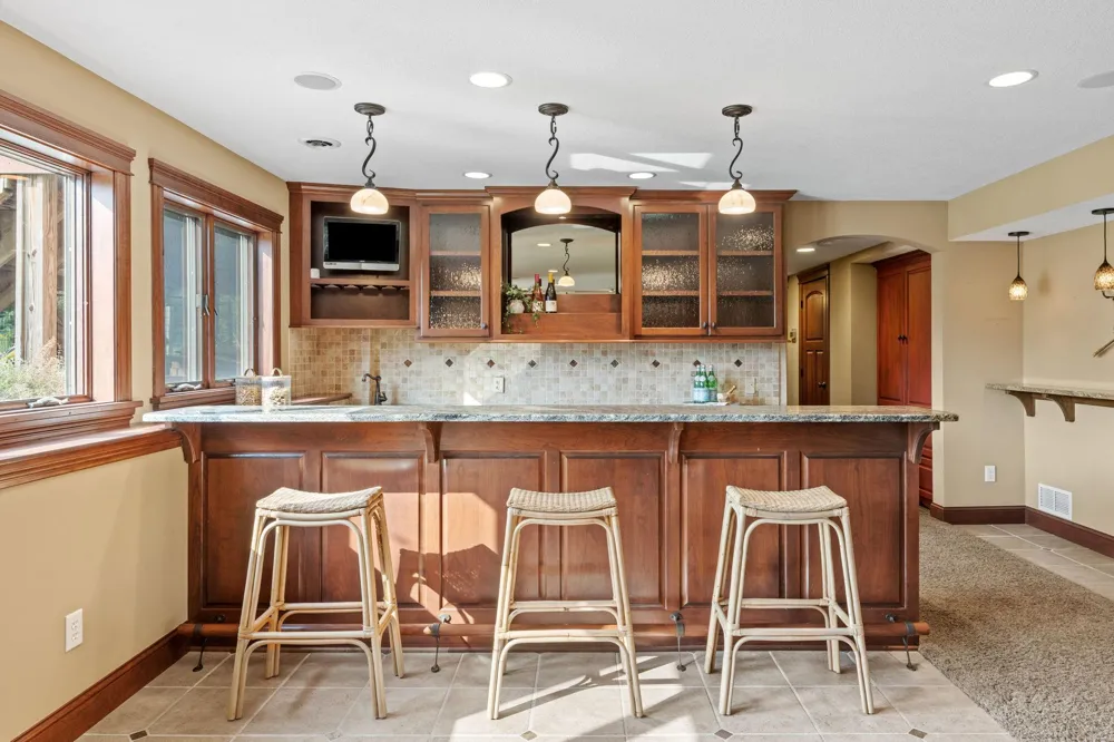 4700 McDonald Dr Place Stillwater, MN 55082