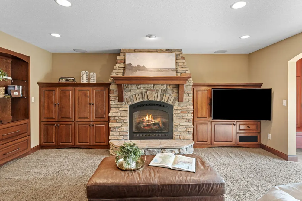 4700 McDonald Dr Place Stillwater, MN 55082