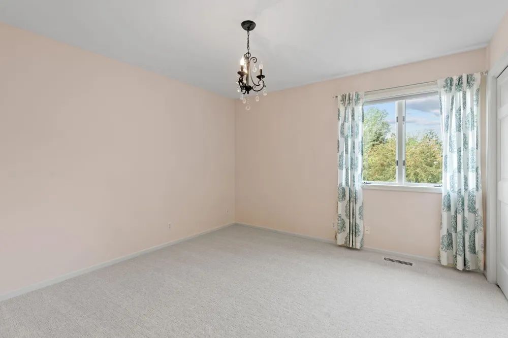 4700 McDonald Dr Place Stillwater, MN 55082