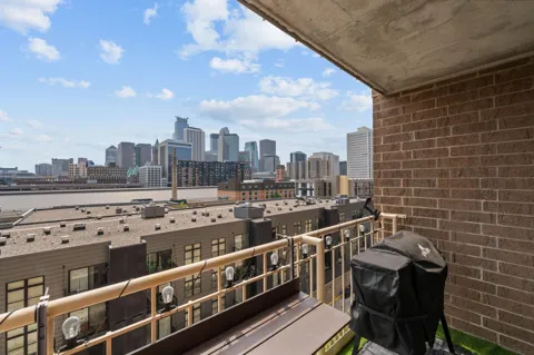 401 S 1st Street #708