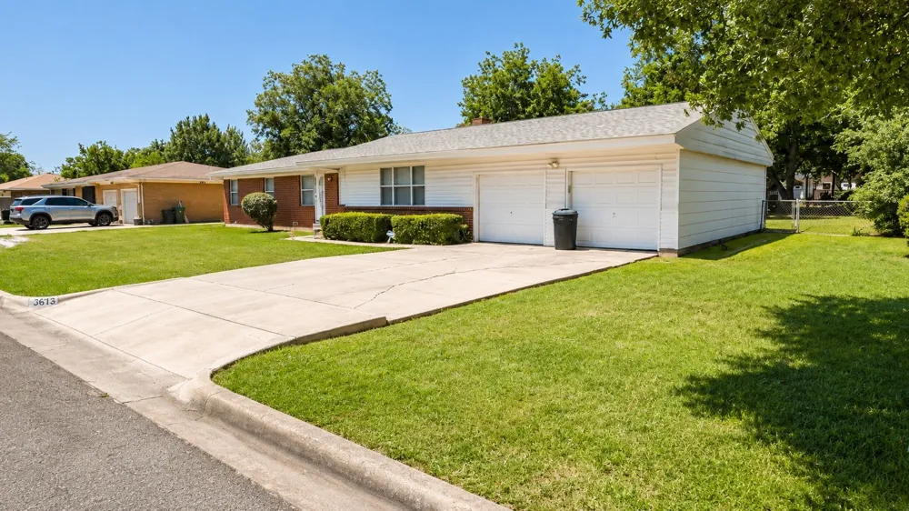 3613 Chaffin Drive Richland Hills, TX 76118