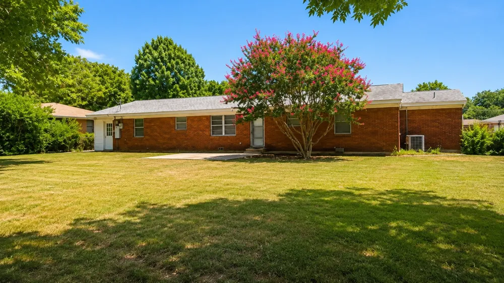 3613 Chaffin Drive Richland Hills, TX 76118