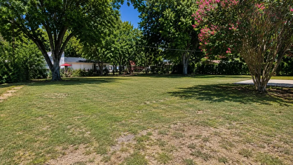 3613 Chaffin Drive Richland Hills, TX 76118