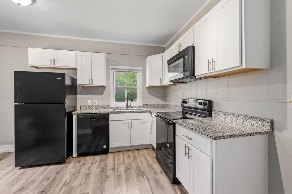 1317 Avenue C Brownwood, TX 76801