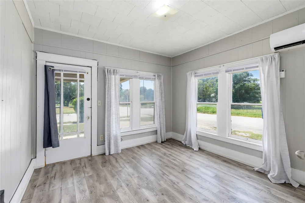 1317 Avenue C Brownwood, TX 76801
