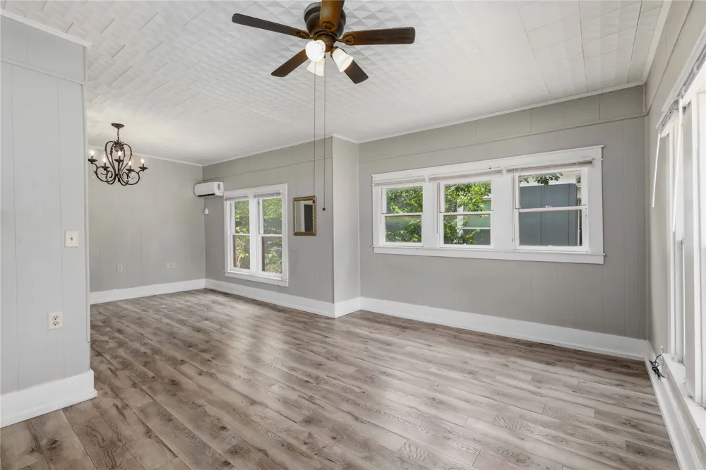 1317 Avenue C Brownwood, TX 76801