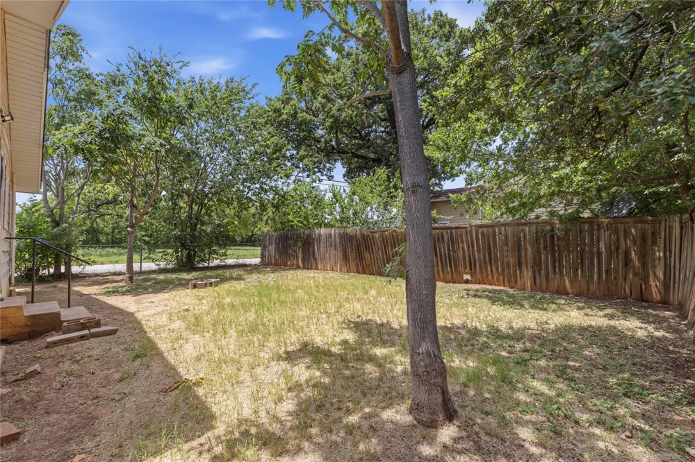 1317 Avenue C Brownwood, TX 76801
