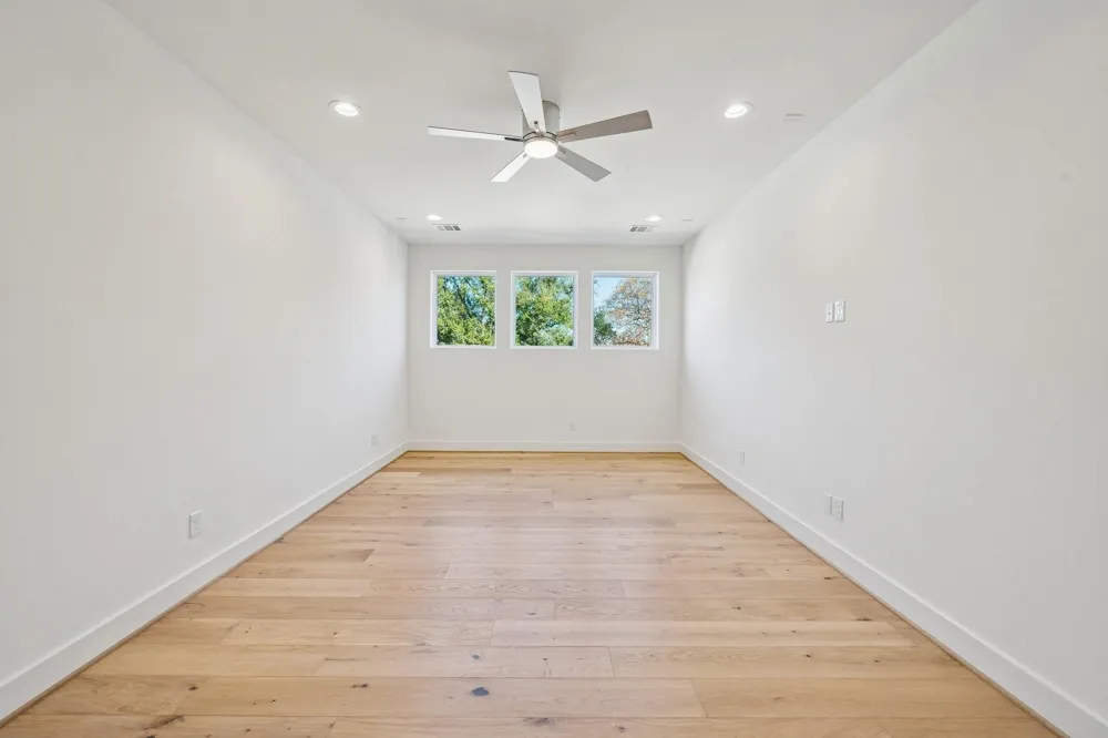 511 Graceland Street Houston, TX 77009