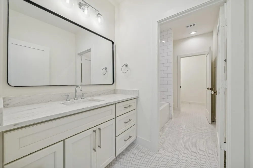 511 Graceland Street Houston, TX 77009
