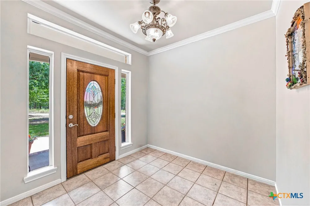 801 Moccasin Trail La Grange, TX 78945