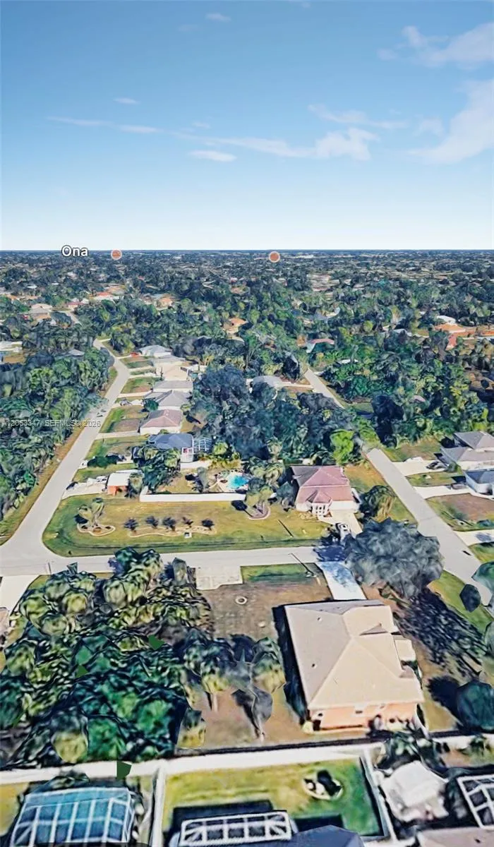 21 Parade Ter 005 Sarasota, FL 34286