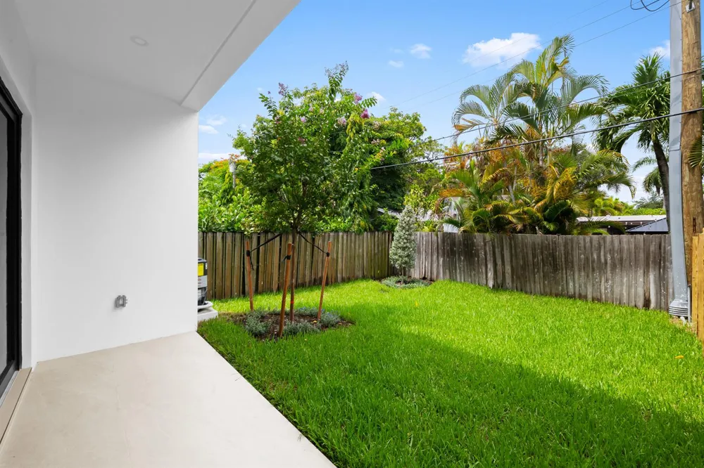 1131 NE 12th Avenue Fort Lauderdale, FL 33304