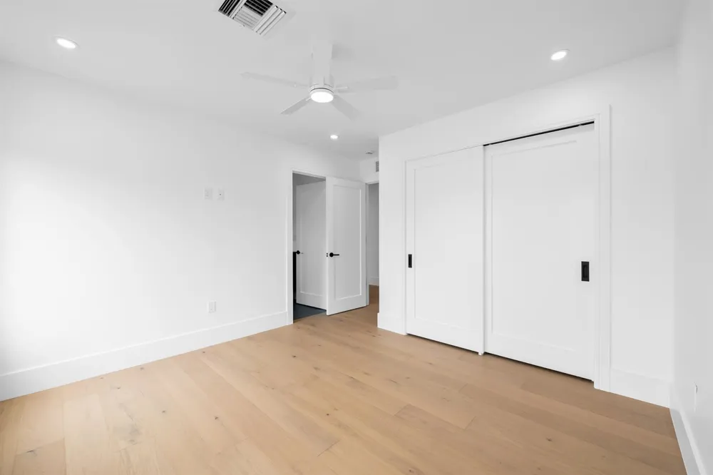 1131 NE 12th Avenue Fort Lauderdale, FL 33304
