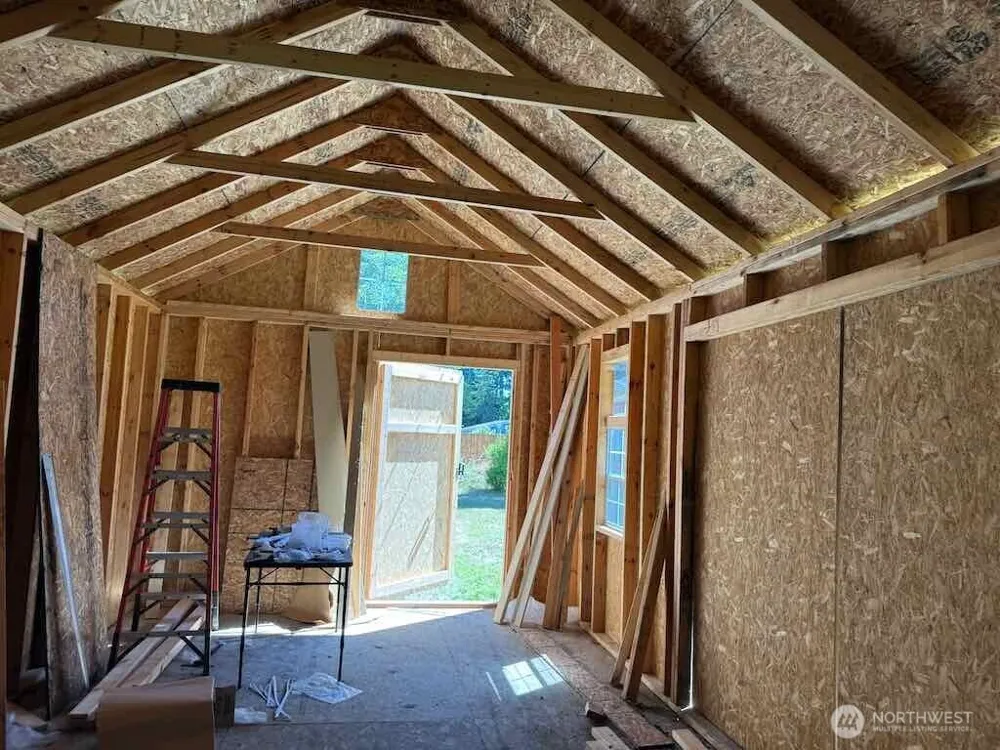 2463 W Pleasant Drive Westport, WA 98595