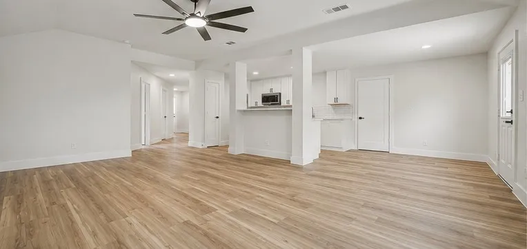 603 River Run Drive Glenn Heights, TX 75154