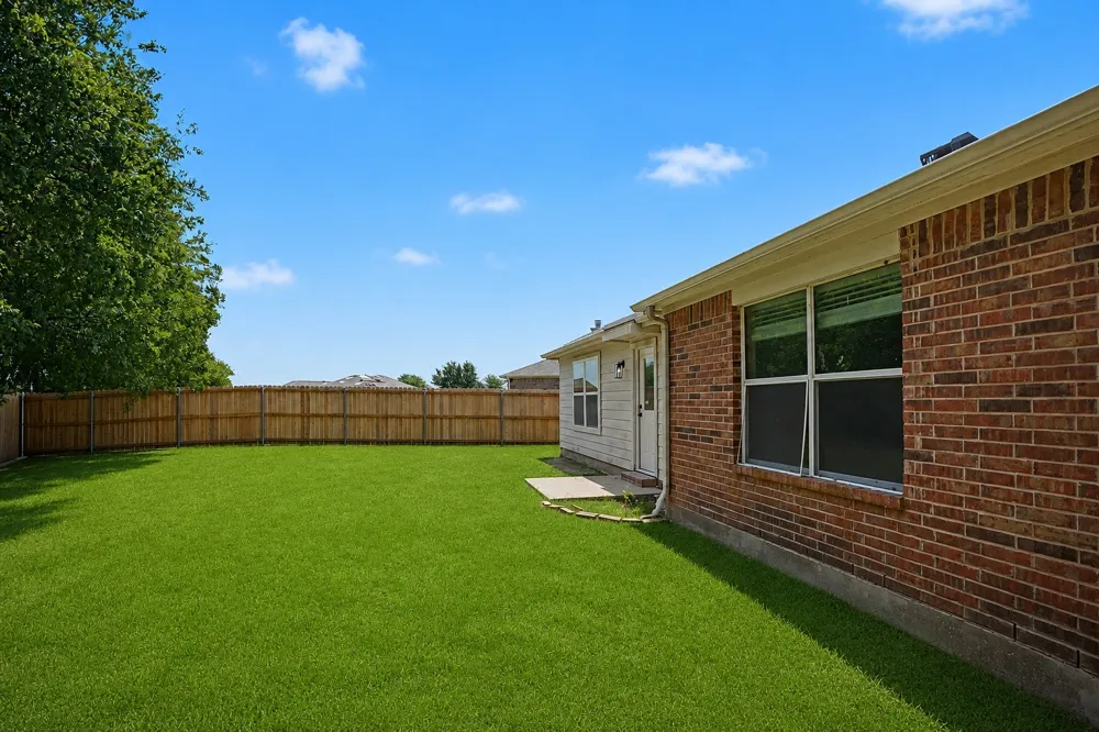 603 River Run Drive Glenn Heights, TX 75154
