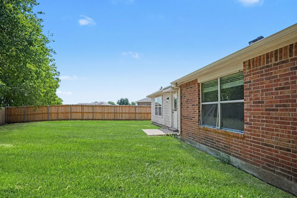 603 River Run Drive Glenn Heights, TX 75154