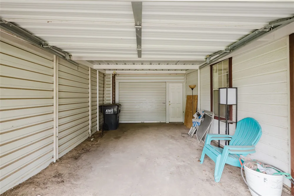 649 E Short Avenue De Leon, TX 76444