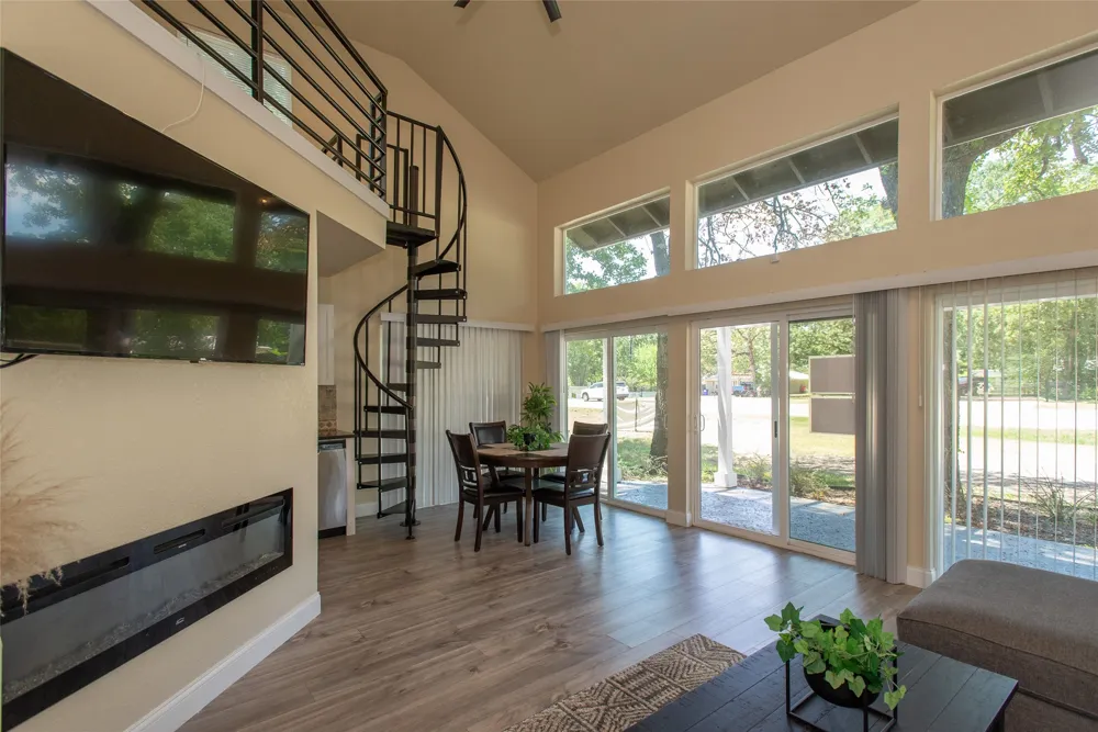 6120 Payne Road Log Cabin, TX 75148