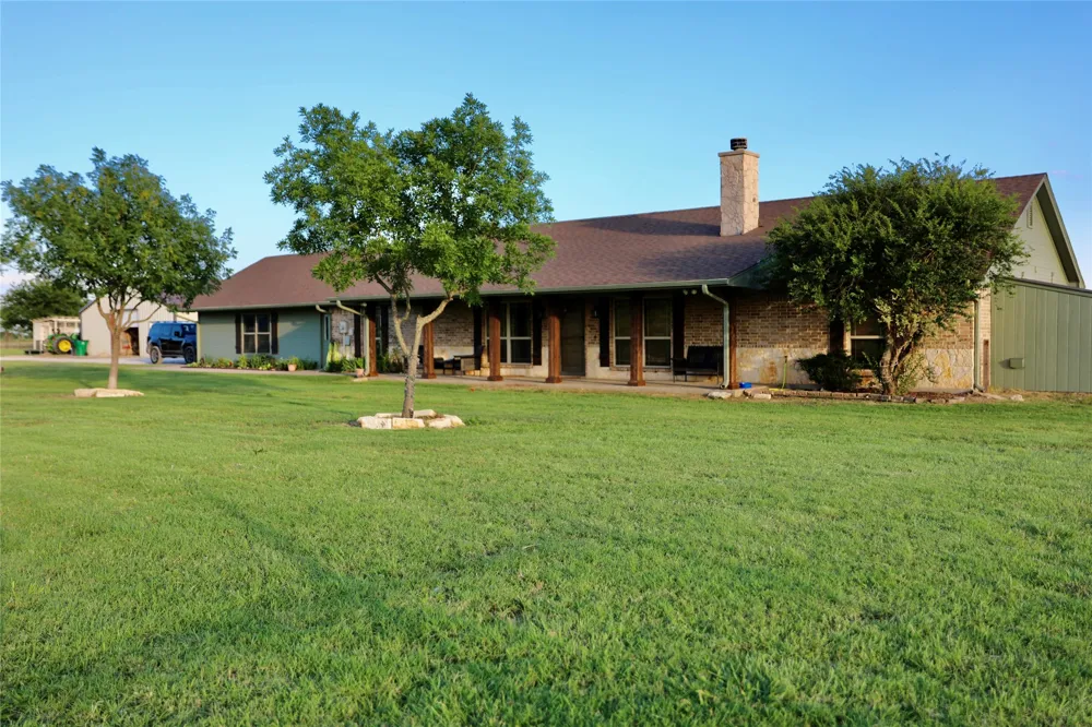 481 County Road 205 Valley View, TX 76272