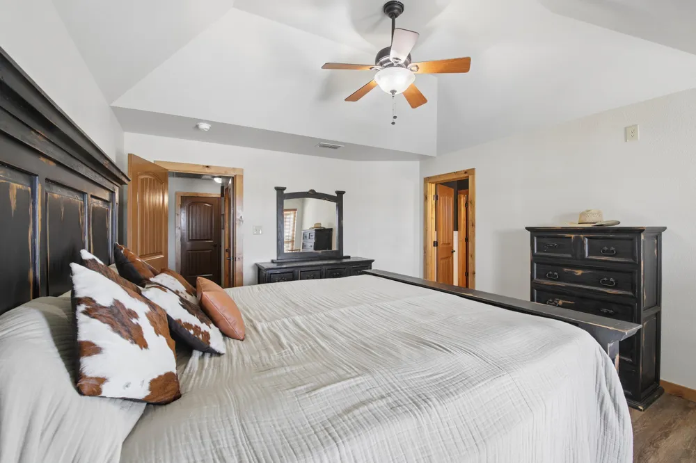 481 County Road 205 Valley View, TX 76272