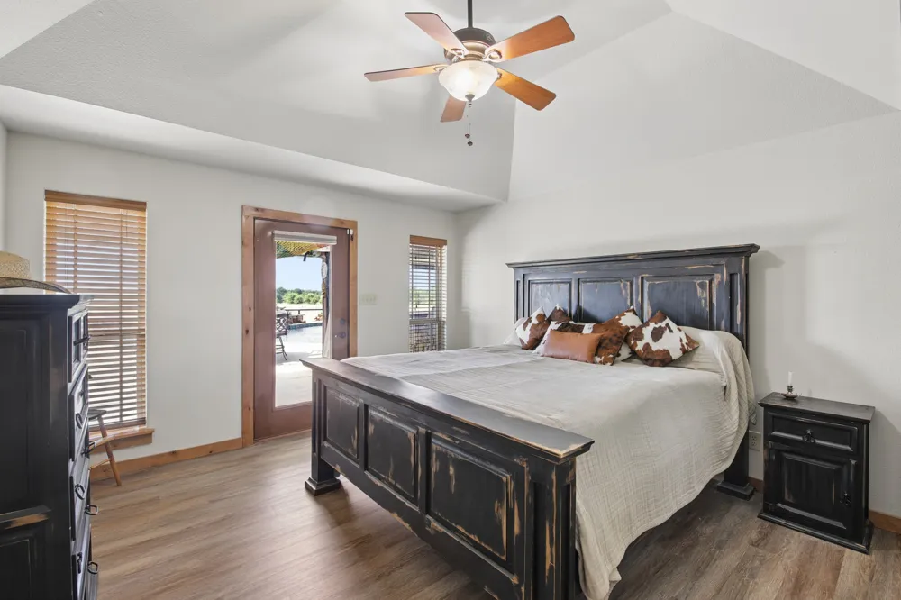 481 County Road 205 Valley View, TX 76272