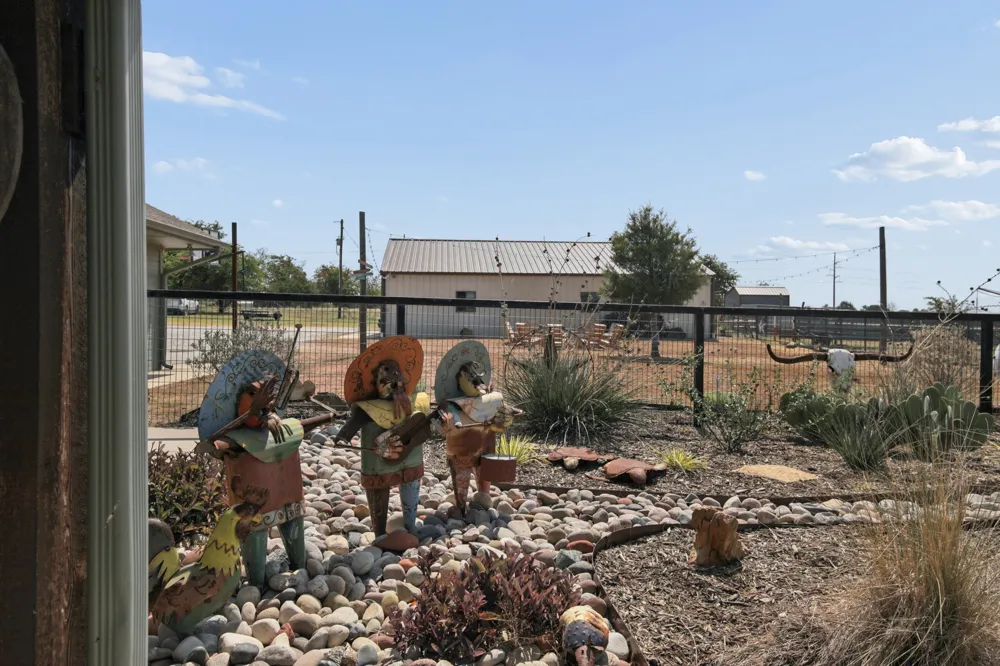 481 County Road 205 Valley View, TX 76272