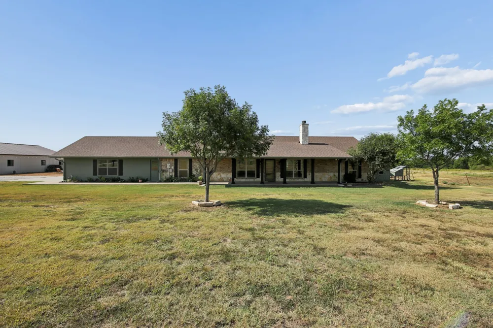 481 County Road 205 Valley View, TX 76272