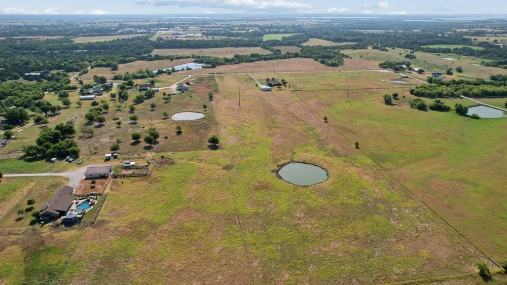 481 County Road 205 Valley View, TX 76272