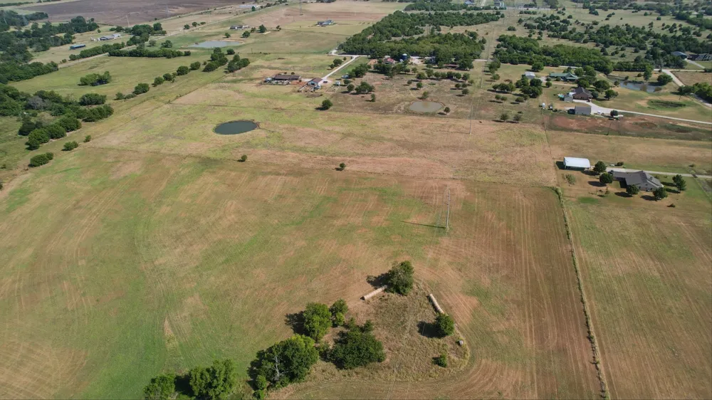 481 County Road 205 Valley View, TX 76272