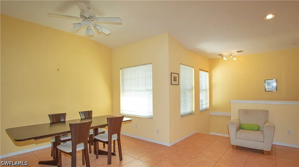 Satinleaf Road S #202 Naples, FL 34109