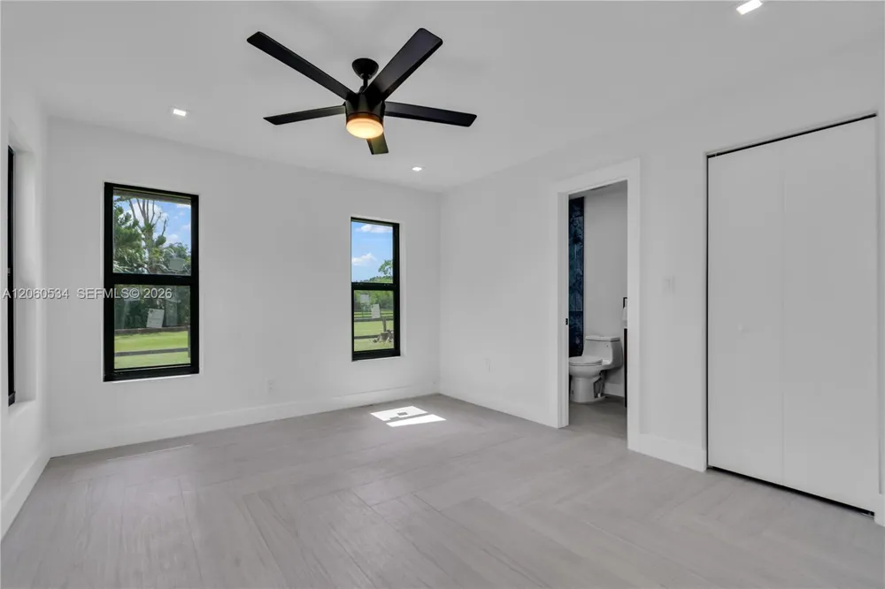 17680 SW 54th St #. Southwest Ranches, FL 33331