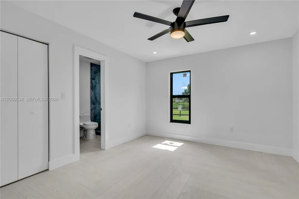 17680 SW 54th St #. Southwest Ranches, FL 33331