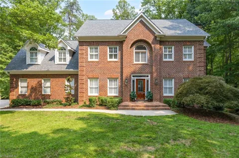 400 Crossing Creek Drive
