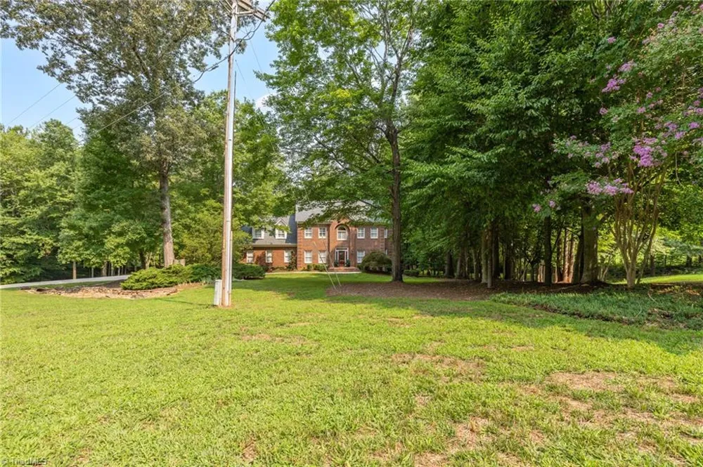 400 Crossing Creek Drive Belews Creek, NC 27009