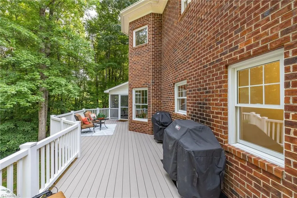 400 Crossing Creek Drive Belews Creek, NC 27009