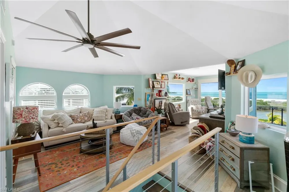 8124 Estero Boulevard Fort Myers Beach, FL 33931