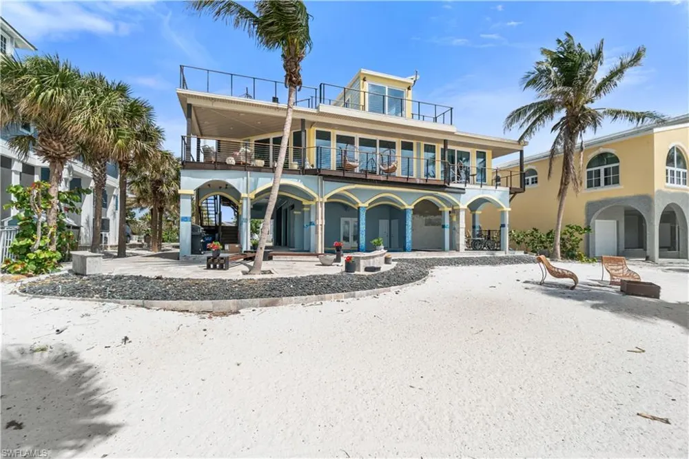 8124 Estero Boulevard Fort Myers Beach, FL 33931