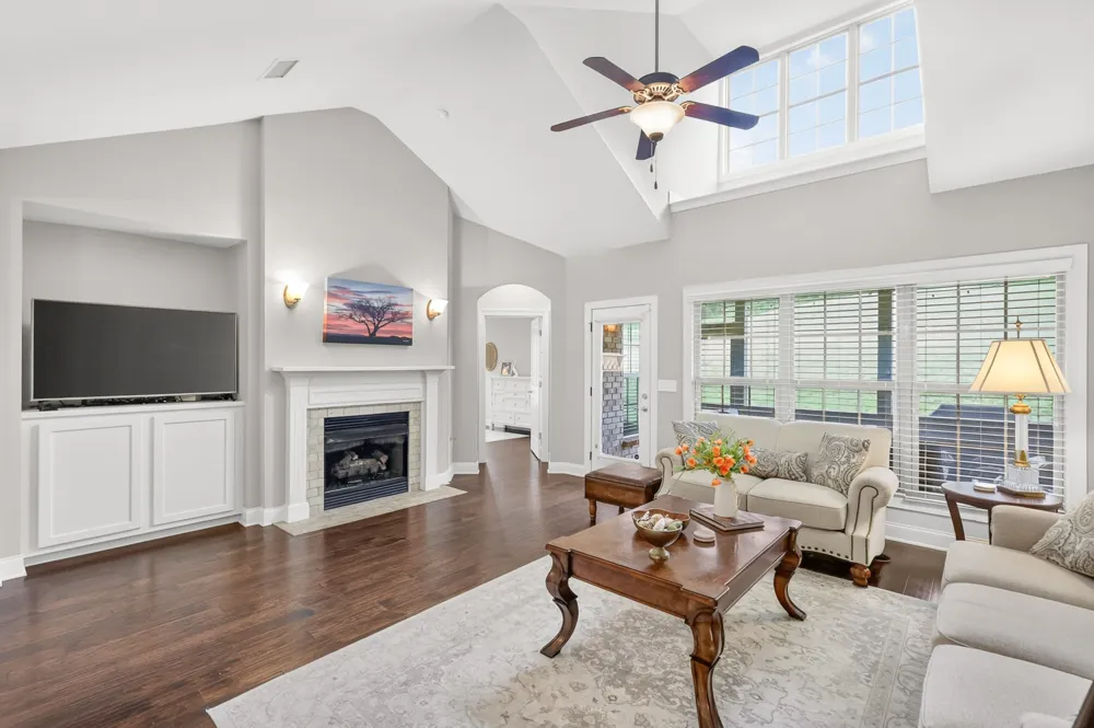179 Village Cir Lebanon, TN 37087